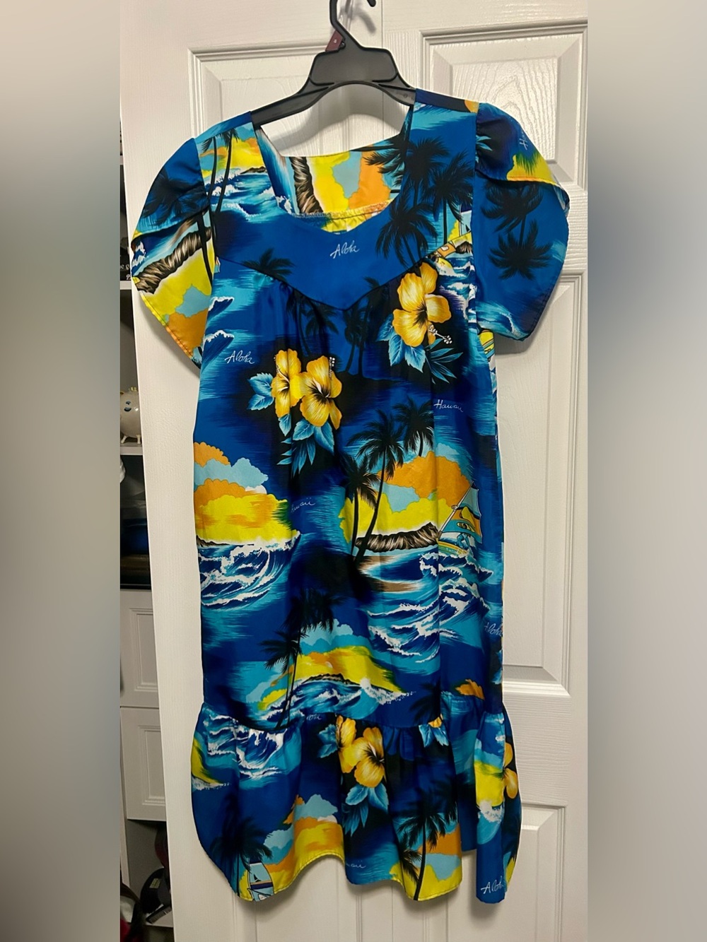 Source Unknown Blue Hawaiian Floral Midi Dress with Yellow Accents PTP 21